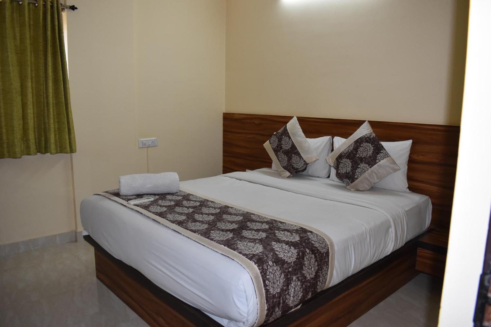 Apartment Tpr - Omr Navalur *
